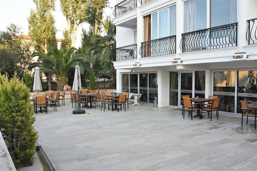 Uzunhan Hotel Ayvalik Bagian luar foto