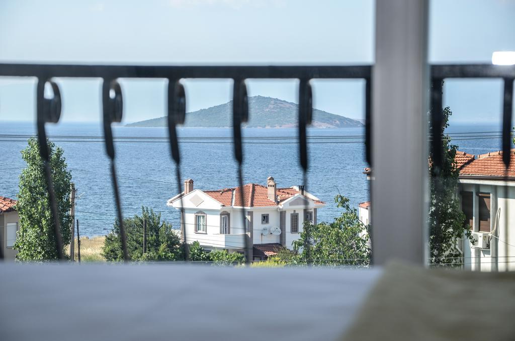 Uzunhan Hotel Ayvalik Bagian luar foto